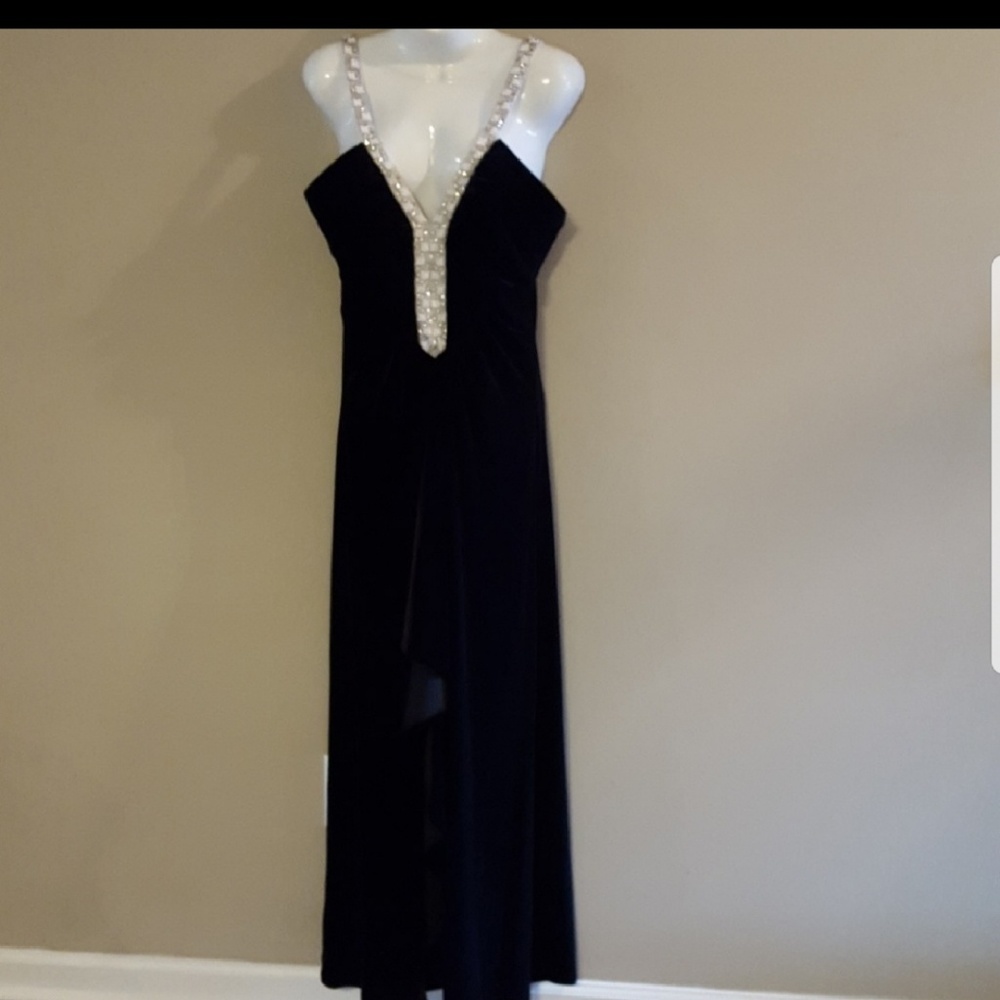Js boutique evening dress